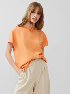 Crepe Light Crew Neck Top