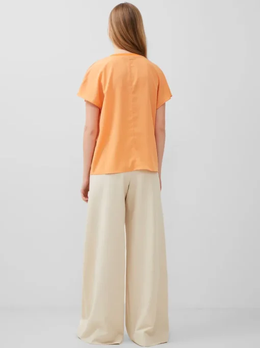 Crepe Light Crew Neck Top