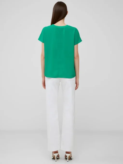 Crepe Light Crew Neck Top