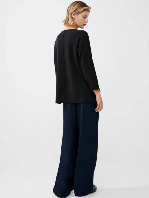 Ebba Vhari Recycled V-Neck Jumper