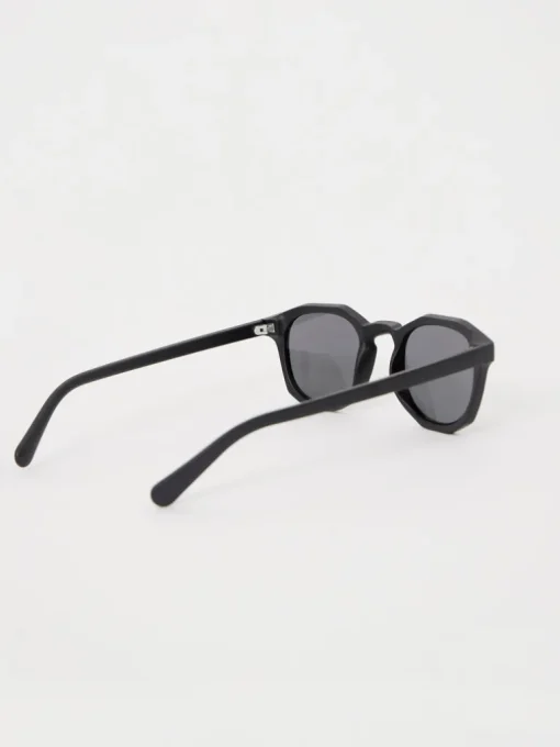 Faceted Preppy Sunglasses