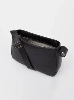Jeenaa X Baguette Bag