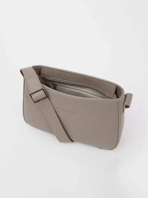 Jeenaa X Baguette Bag