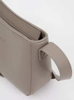 Jeenaa X Baguette Bag