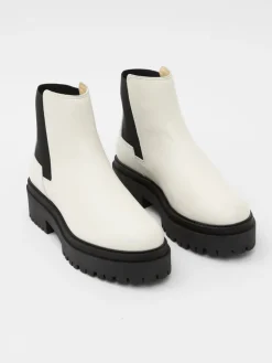Olana Chelsea Boots