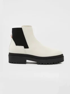 Olana Chelsea Boots