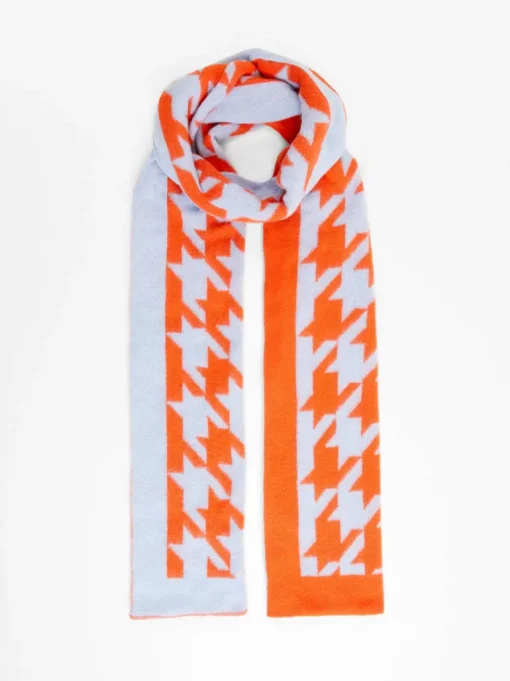 Oversized Houndstooth Scarf