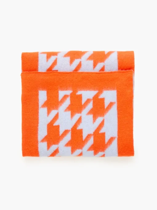 Oversized Houndstooth Scarf